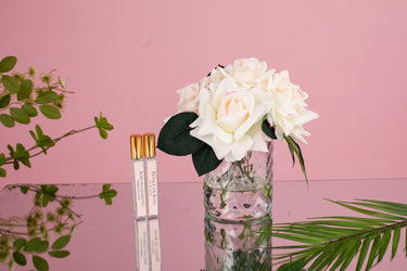 Cote Noire - Herringbone Flower - 5 French Roses - Clear - Pink Blush - HCF32